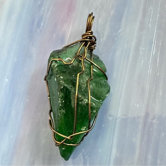 Glass Pendant, Wire Wrapped, Sea Beach Glass Handmade Art To Wear 3035 P - Picture 6 of 9